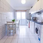 Quinta Da Armada, Em By House And People